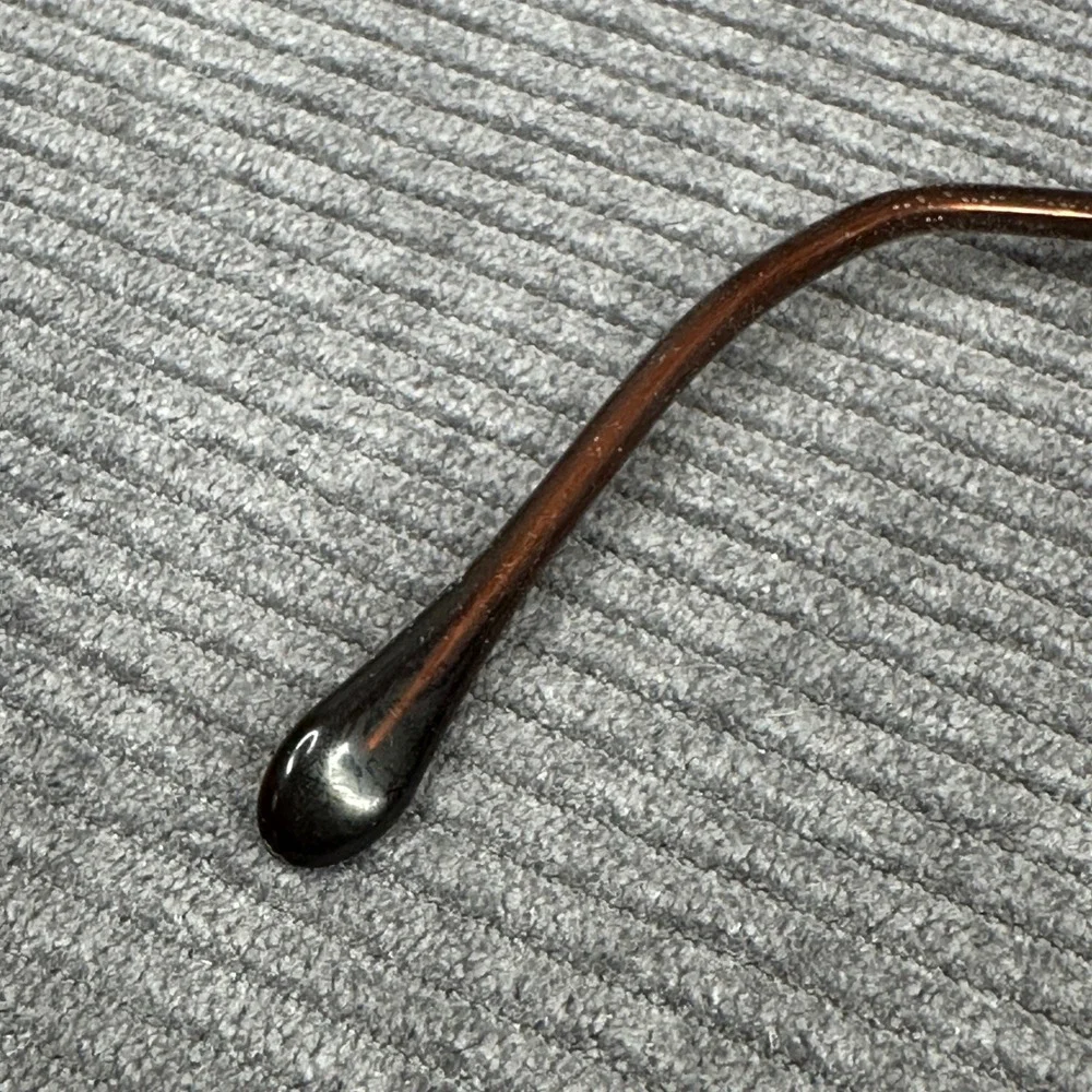 Petite Sophisticate 2202 G505 Gold Oval Y2K Eyeglass Frames Italy 49-19-135 Vtg